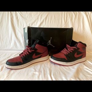 Air Jordan alpha 1